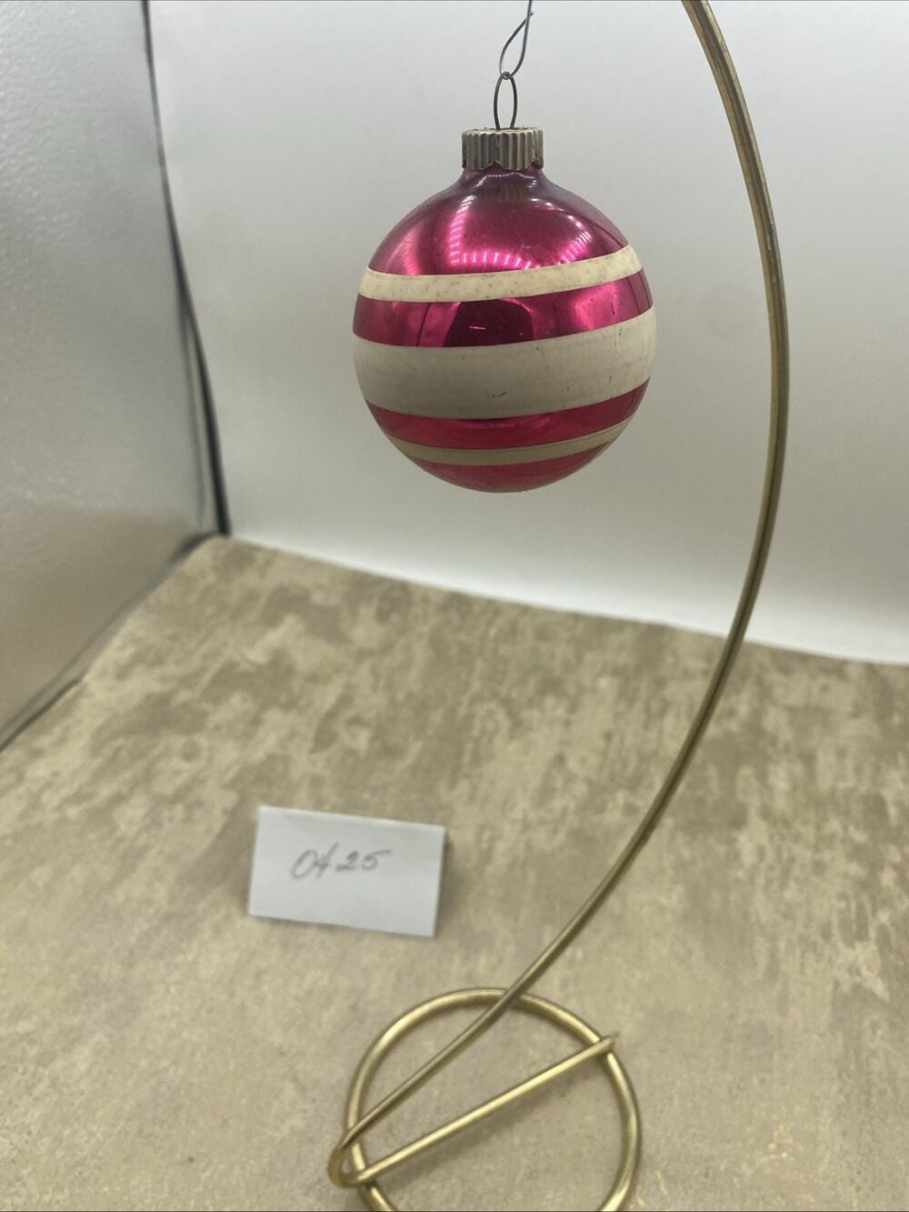 vintage shiny brite round christmas Ornament Pink & white 3”
